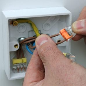 How to Remove Wire from Push in Connector-03