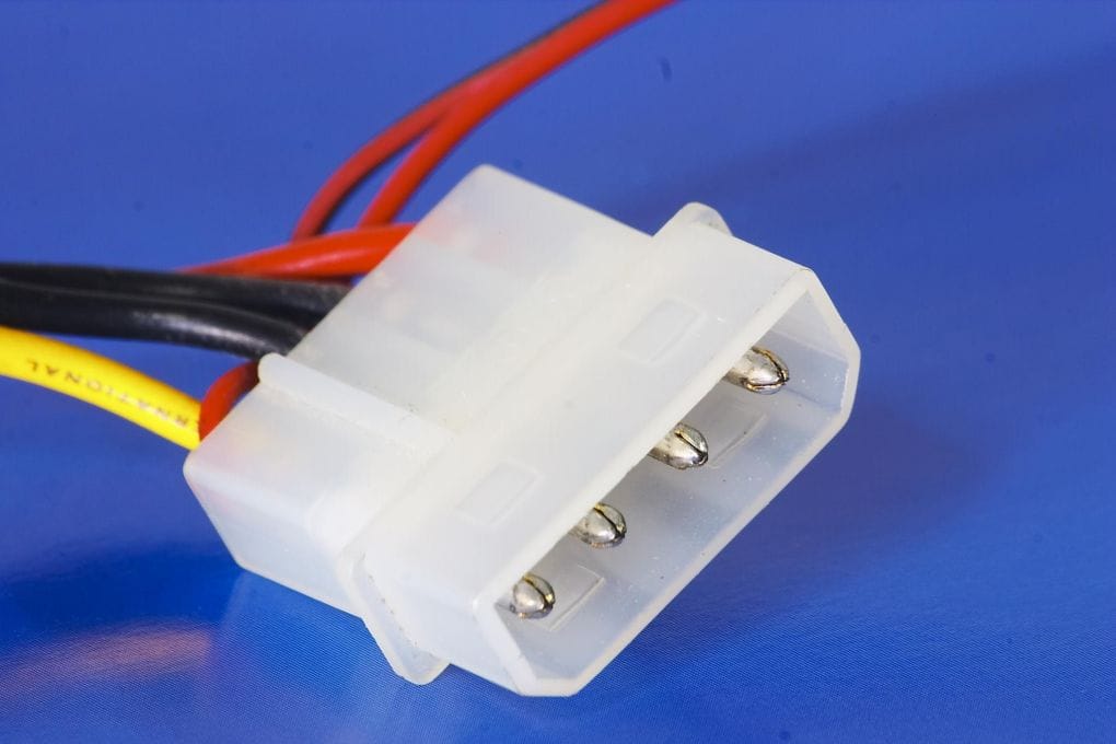 how to remove pins from a connector-01