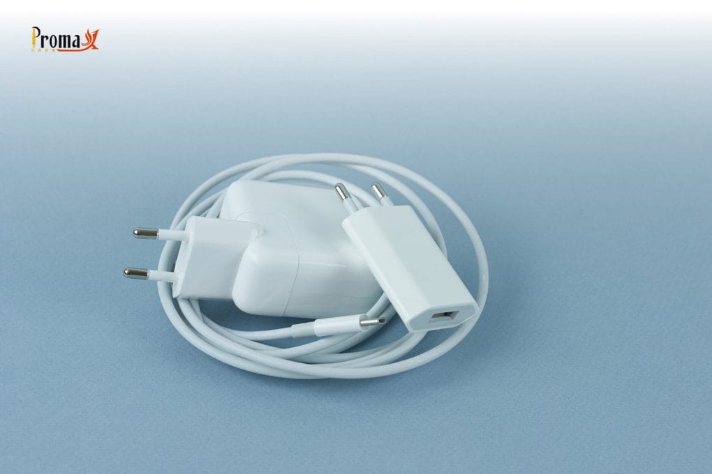 mobile charger cable pin connectors